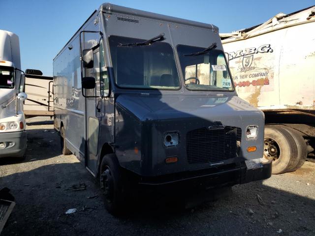  Salvage Freightliner Chassis M