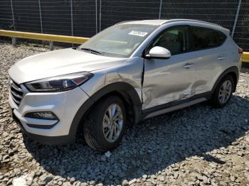  Salvage Hyundai TUCSON