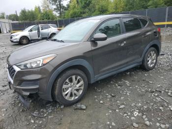  Salvage Hyundai TUCSON