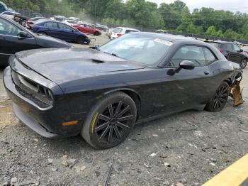  Salvage Dodge Challenger