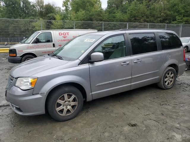  Salvage Chrysler Minivan