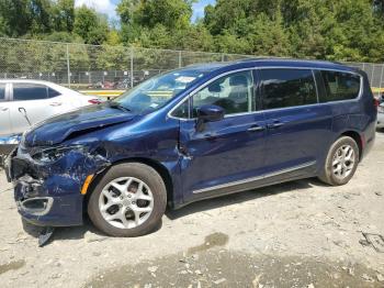  Salvage Chrysler Pacifica