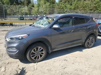  Salvage Hyundai TUCSON