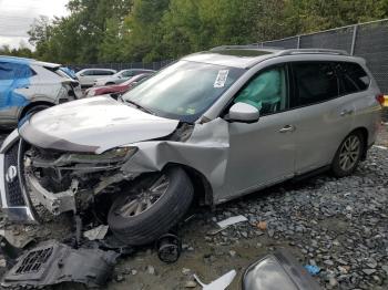  Salvage Nissan Pathfinder