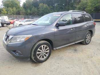  Salvage Nissan Pathfinder