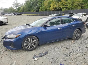  Salvage Nissan Maxima