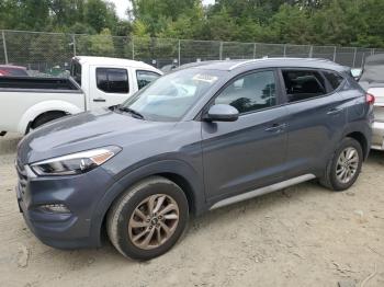  Salvage Hyundai TUCSON