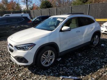  Salvage Mercedes-Benz GLA