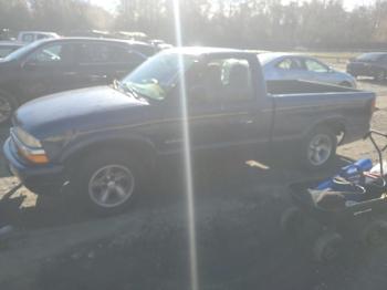  Salvage Chevrolet S-10