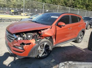  Salvage Hyundai TUCSON