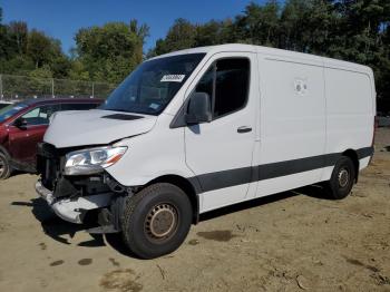  Salvage Mercedes-Benz Sprinter