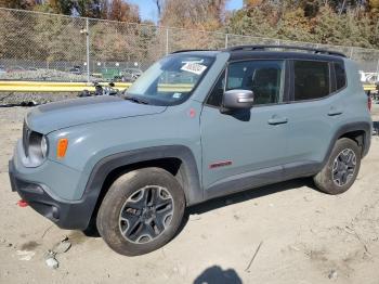  Salvage Jeep Renegade