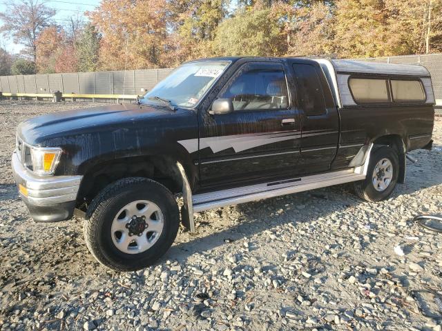  Salvage Toyota Pickup