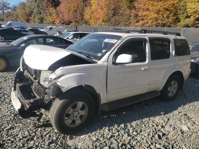  Salvage Nissan Pathfinder