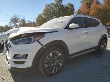  Salvage Hyundai TUCSON