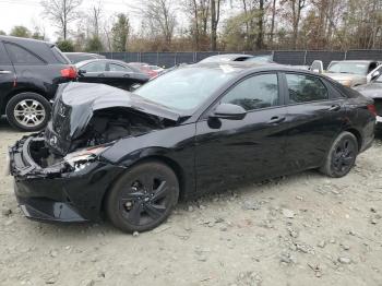  Salvage Hyundai ELANTRA