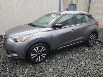  Salvage Nissan Kicks