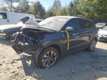  Salvage Hyundai TUCSON