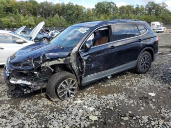  Salvage Volkswagen Tiguan