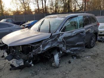  Salvage Toyota Highlander