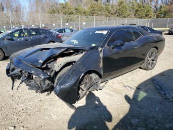  Salvage Dodge Challenger