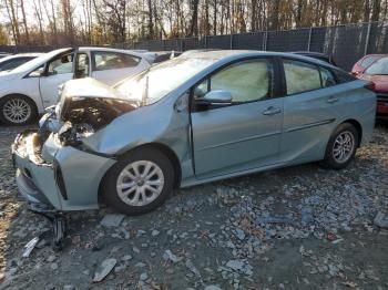  Salvage Toyota Prius