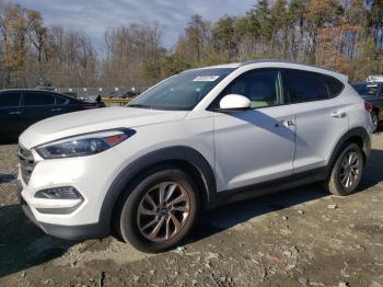  Salvage Hyundai TUCSON