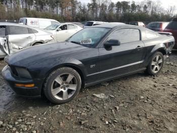  Salvage Ford Mustang