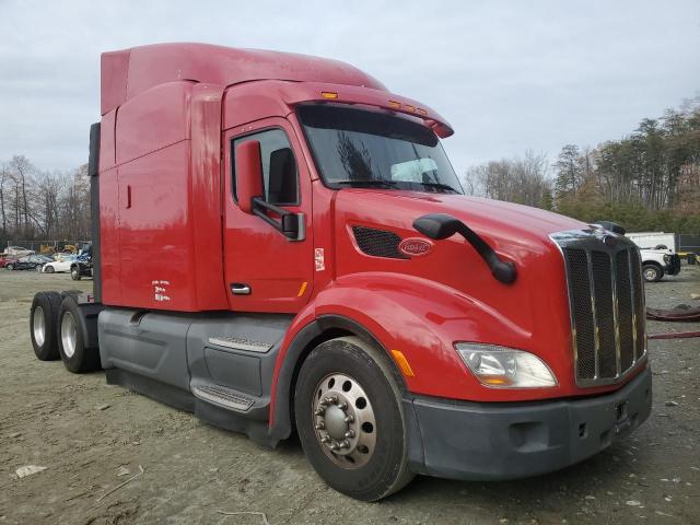  Salvage Peterbilt 579