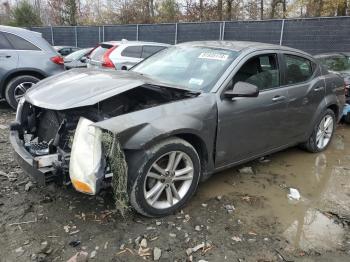  Salvage Dodge Avenger