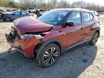  Salvage Nissan Kicks