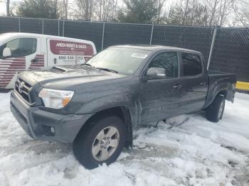  Salvage Toyota Tacoma