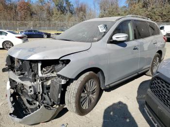  Salvage Nissan Pathfinder