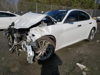  Salvage Alfa Romeo Giulia