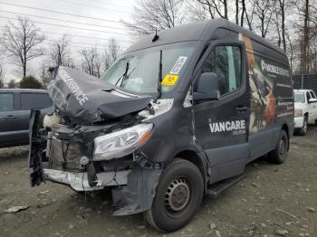  Salvage Mercedes-Benz Sprinter