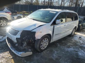  Salvage Chrysler Minivan