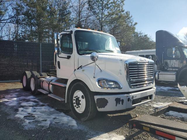  Salvage Freightliner M2 112 Med