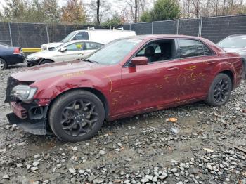  Salvage Chrysler 300