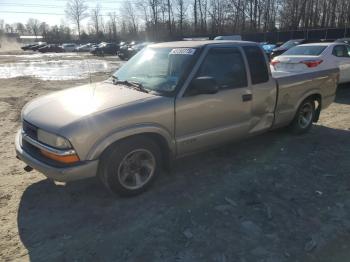  Salvage Chevrolet S-10