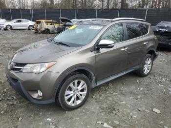  Salvage Toyota RAV4