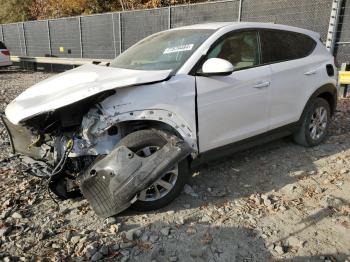  Salvage Hyundai TUCSON