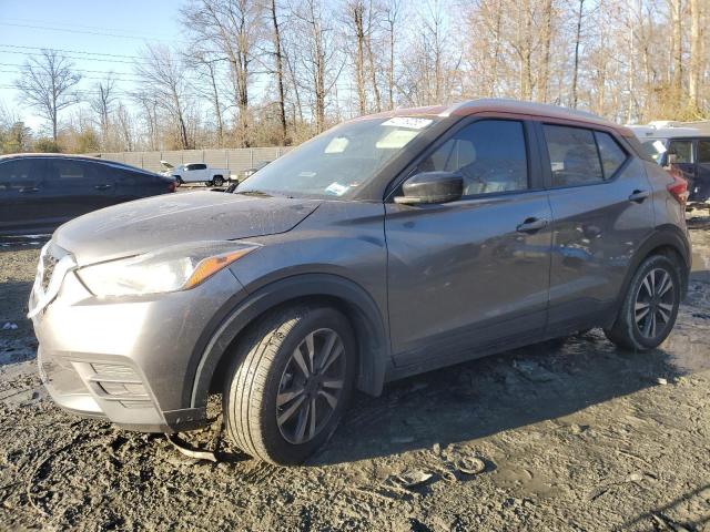  Salvage Nissan Kicks