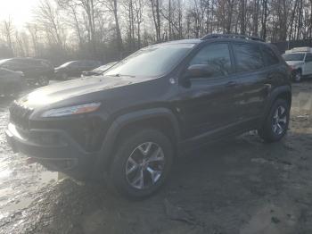  Salvage Jeep Cherokee