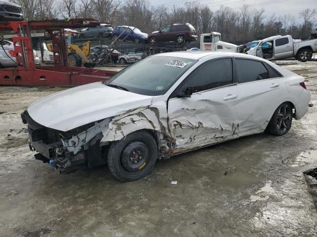  Salvage Hyundai ELANTRA