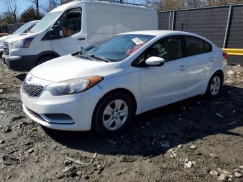  Salvage Kia Forte