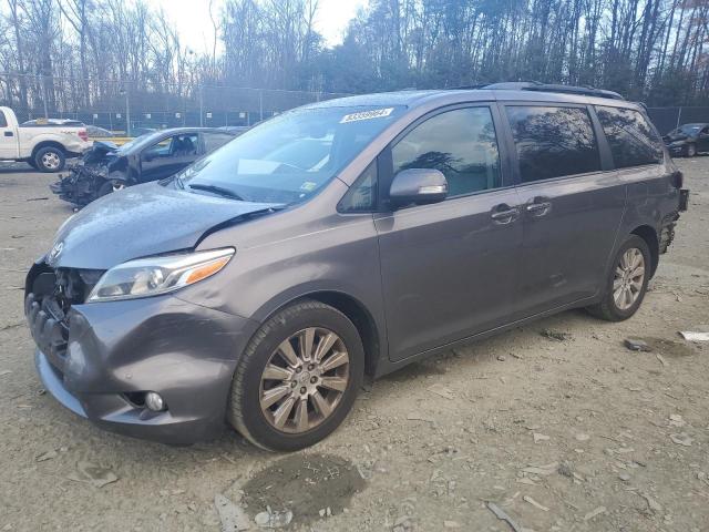  Salvage Toyota Sienna