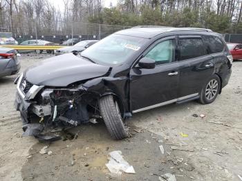  Salvage Nissan Pathfinder