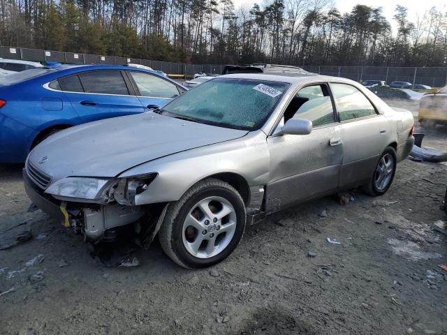  Salvage Lexus Es