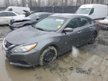  Salvage Nissan Altima