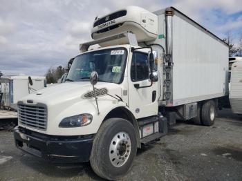  Salvage Freightliner M2 106 Med